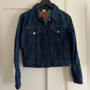 Levi’s trucker jacket
